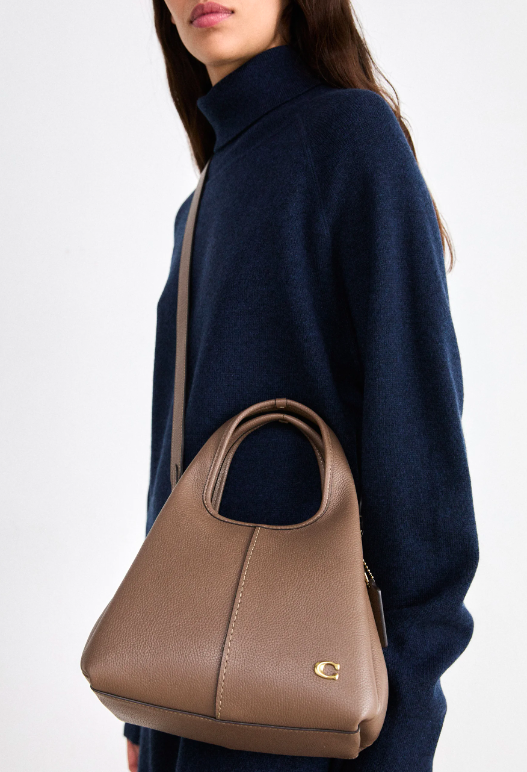 COACH LANA SHOULDER BAG 23